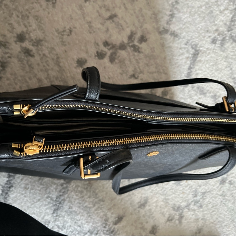 Tory Burch Emerson Tote in Black - Picture 10 of 11